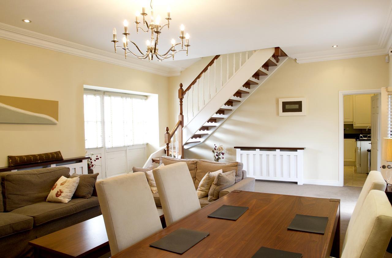Moyvalley Hotel Self Catering Cottages Eksteriør billede