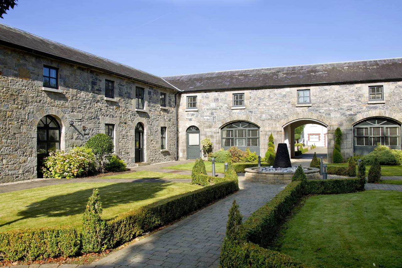 Moyvalley Hotel Self Catering Cottages Eksteriør billede