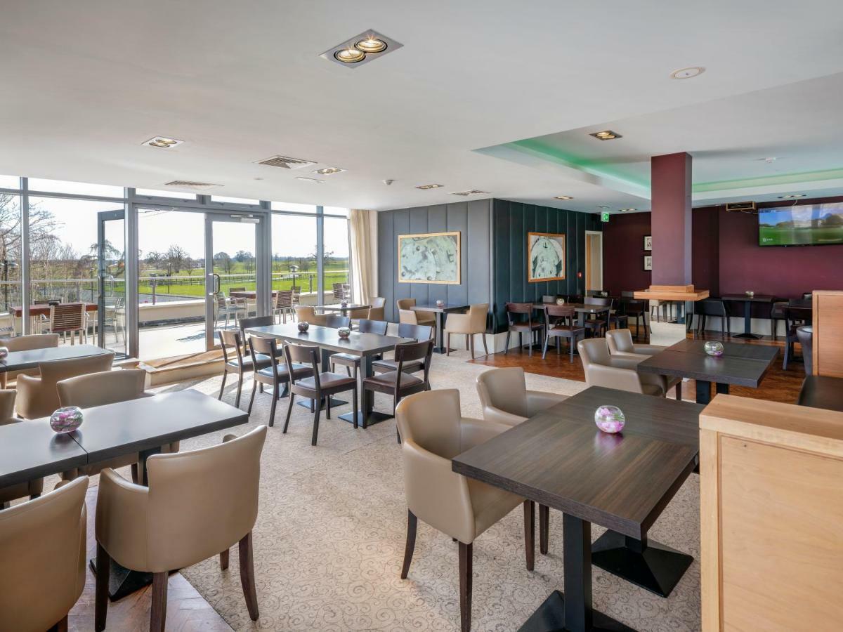 Moyvalley Hotel Self Catering Cottages Eksteriør billede
