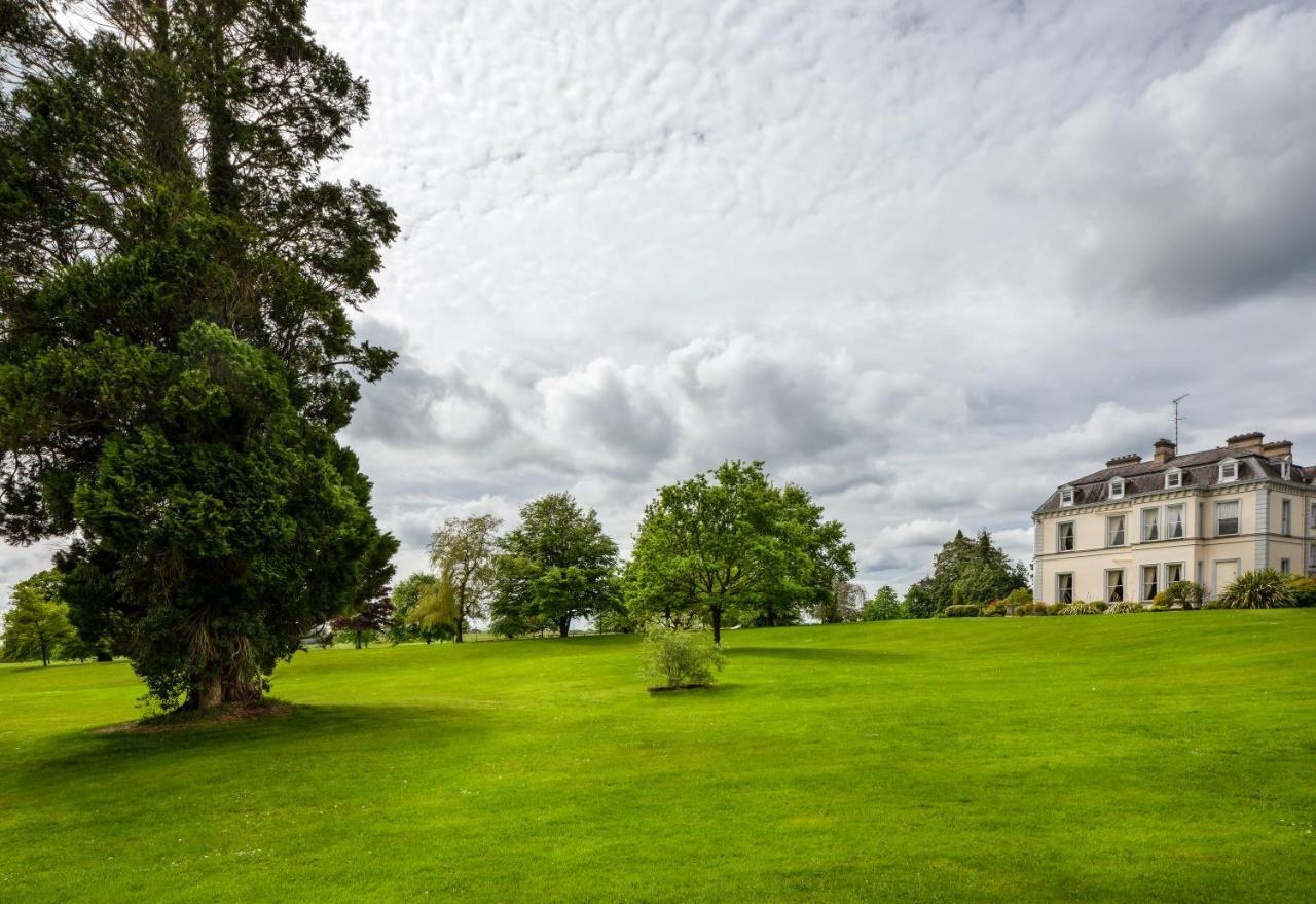 Moyvalley Hotel Self Catering Cottages Eksteriør billede