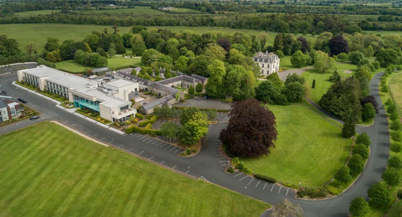Moyvalley Hotel Self Catering Cottages Eksteriør billede